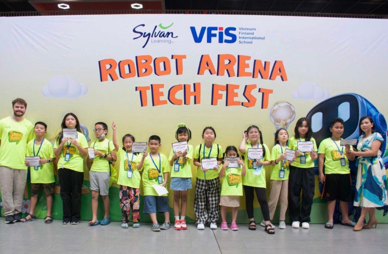 trai-he-tieng-anh-summer-fantasy-2024-tuan-4-2