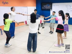 Nên Học Cambridge Hay IELTS Ở Cấp 2? 3 Tiêu Chí Chọn Lựa Phù Hợp Cho Con